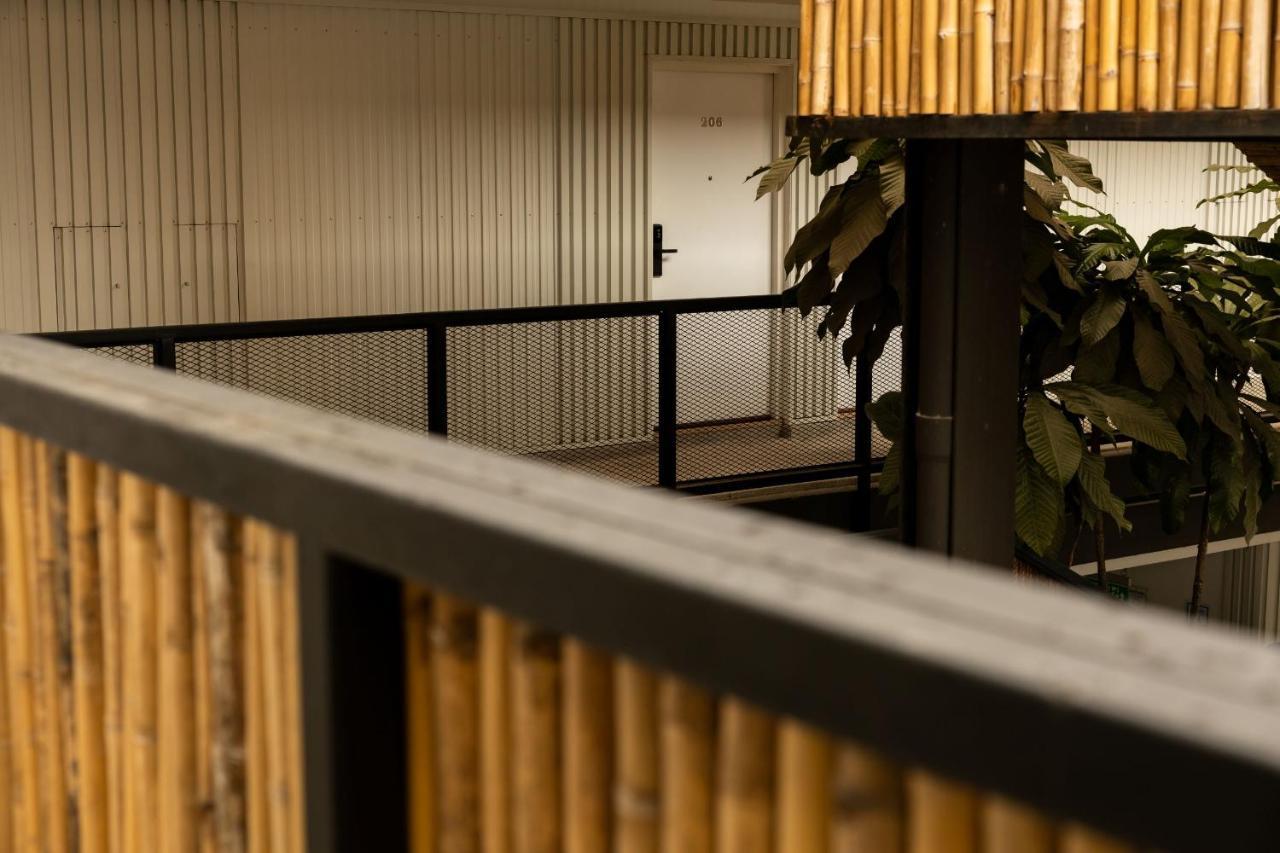 Pakchong Center Poshtel Hotel Eksteriør billede