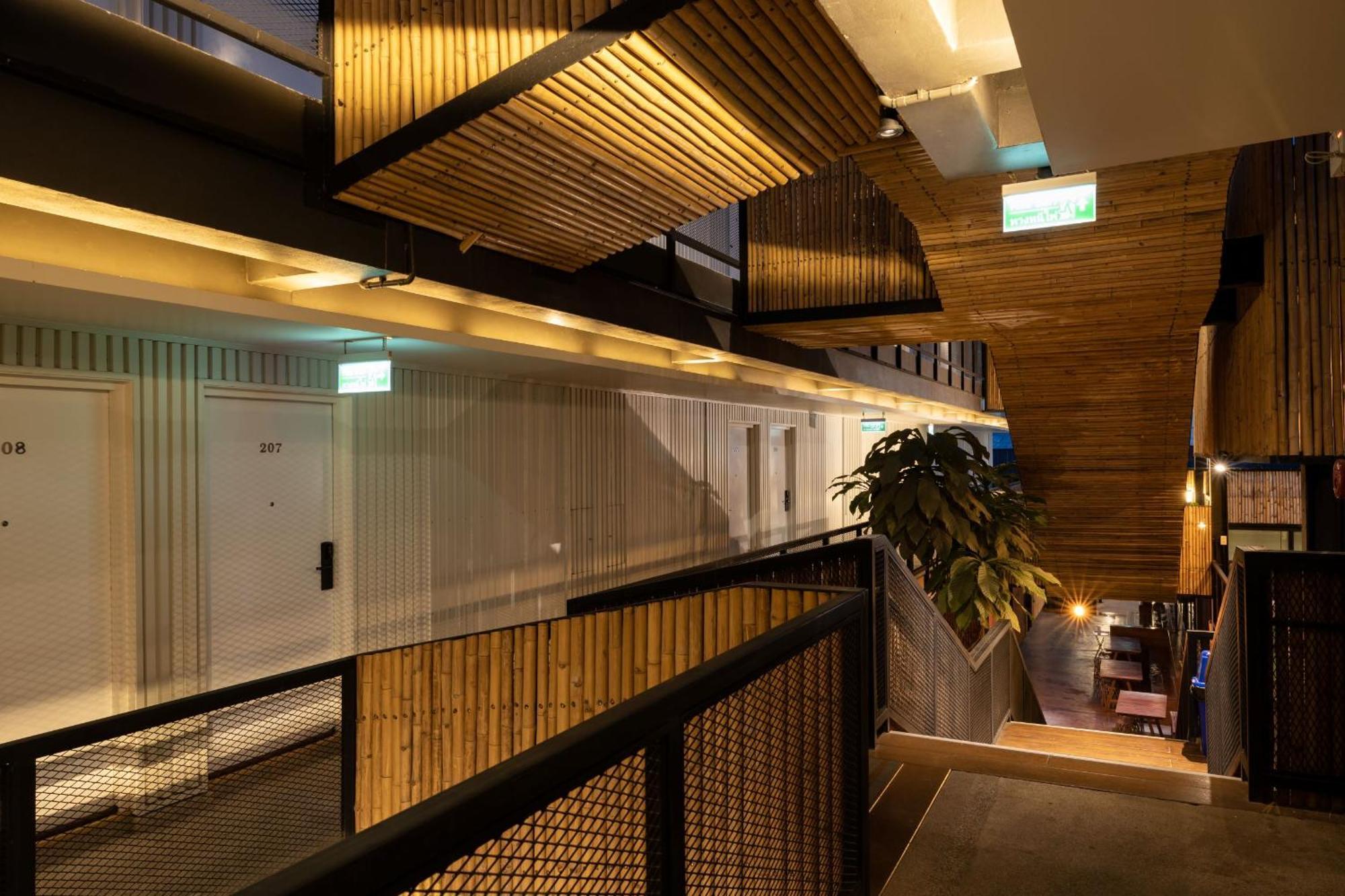 Pakchong Center Poshtel Hotel Eksteriør billede